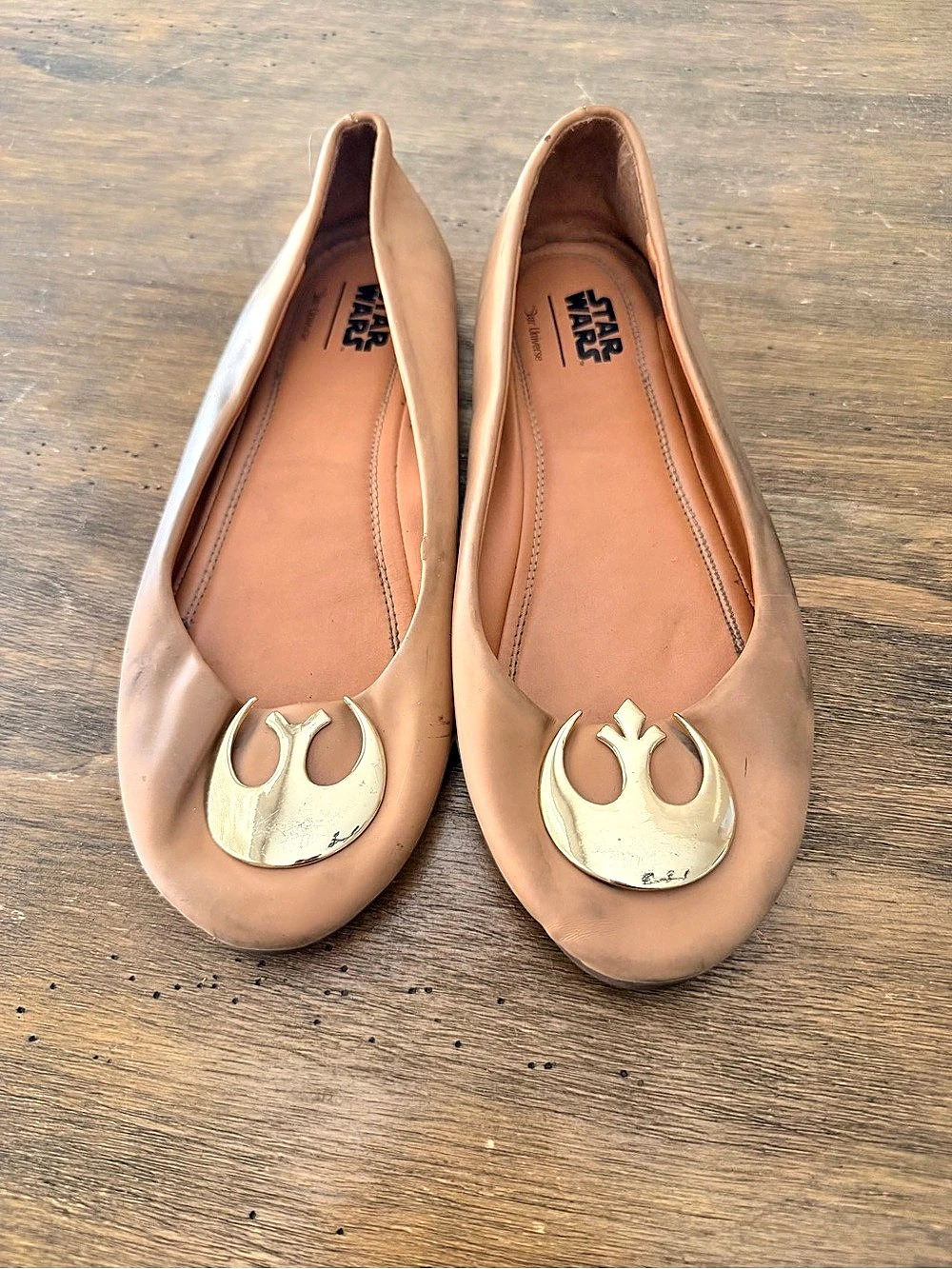 Star Wars Rebel Alliance Flats Her Universe Exclusive Tan & Gold Emblems SOLD OU